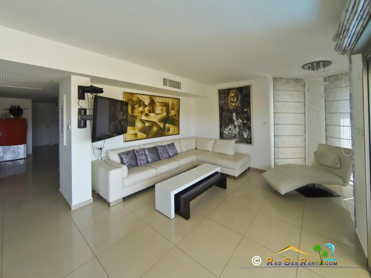 Exclusif Apartment By The Sea Ейлат Екстериор снимка